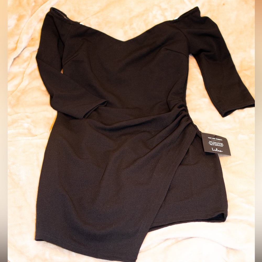 NWT Lulu’s Perfect Off-Shoulder Bodycon LBD with Asym Hem and Side Ruching
